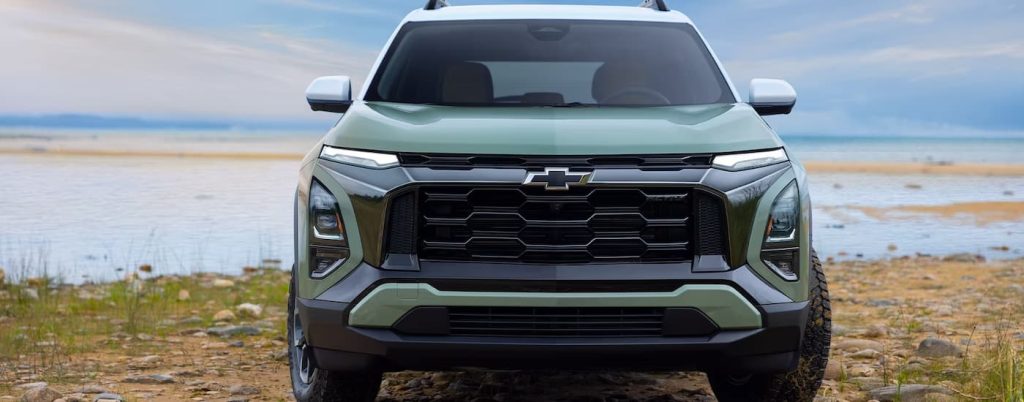 Front view of a green 2025 Chevy Equinox.