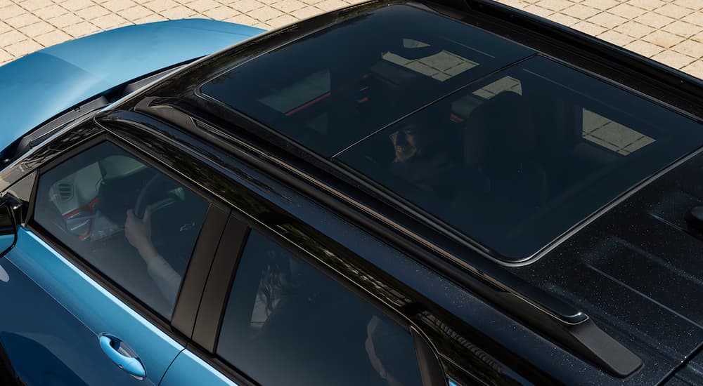 Top and sunroof on a blue 2025 Chevy Trailblazer