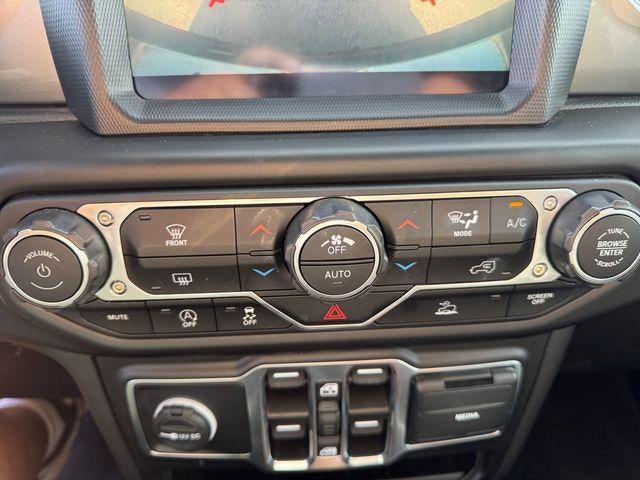2022 Jeep Wrangler Unlimited Sahara 4x4