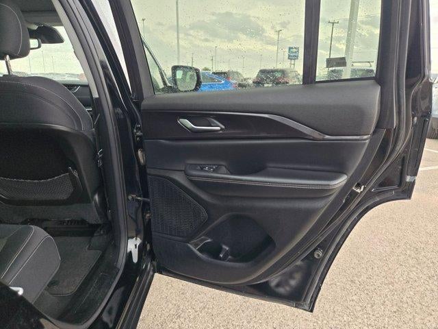 2023 Jeep Grand Cherokee Laredo 4x2