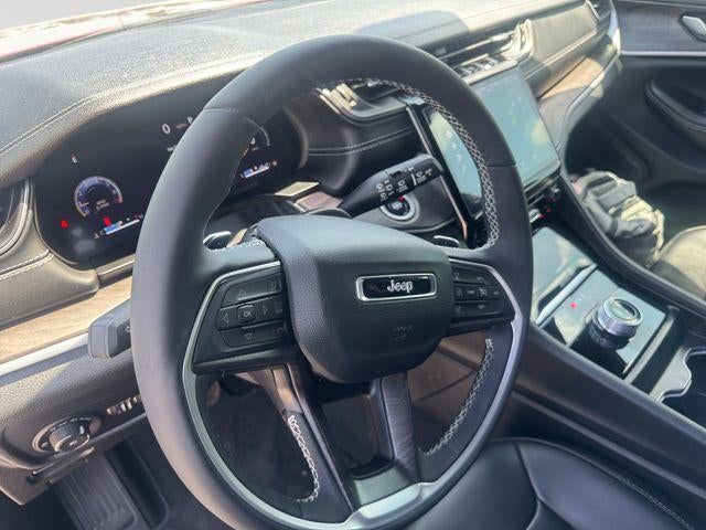 2025 Jeep Grand Cherokee Limited 4x2