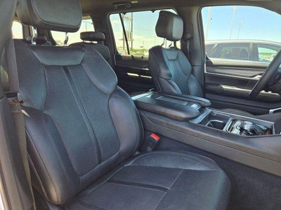 2023 Jeep Wagoneer Series II 4x2