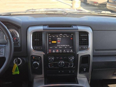 2018 RAM 1500 Lone Star Crew Cab 4x2 5'7" Box