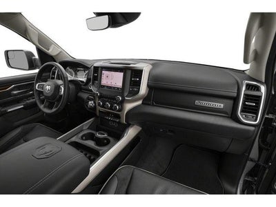 2022 RAM 1500 Laramie Crew Cab 4x2 5'7" Box