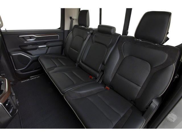 2022 RAM 1500 Laramie Crew Cab 4x2 5'7" Box
