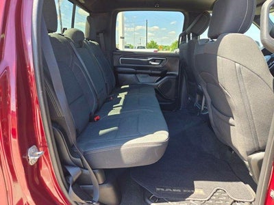 2022 RAM 1500 Lone Star Crew Cab 4x4 5'7" Box