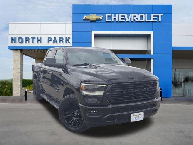 2023 RAM 1500 Laramie Crew Cab 4x4 5'7" Box