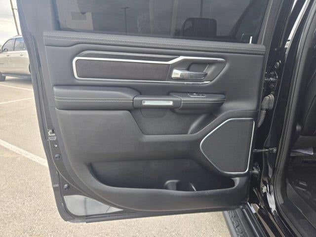 2023 RAM 1500 Laramie Crew Cab 4x4 5'7" Box
