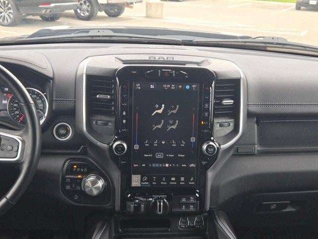 2023 RAM 1500 Laramie Crew Cab 4x4 5'7" Box