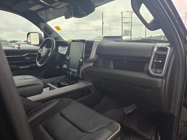 2023 RAM 1500 Laramie Crew Cab 4x4 5'7" Box