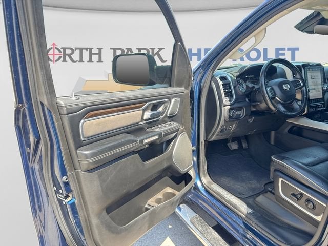 2022 RAM 1500 Laramie Crew Cab 4x4 6'4" Box