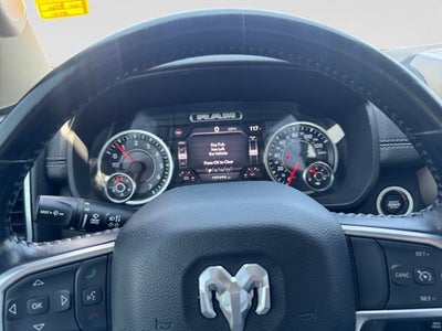 2022 RAM 1500 Laramie Crew Cab 4x4 6'4" Box