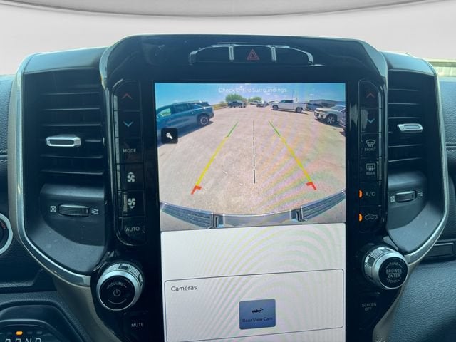 2022 RAM 1500 Laramie Crew Cab 4x4 6'4" Box