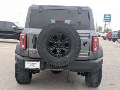 2023 Ford Bronco Base