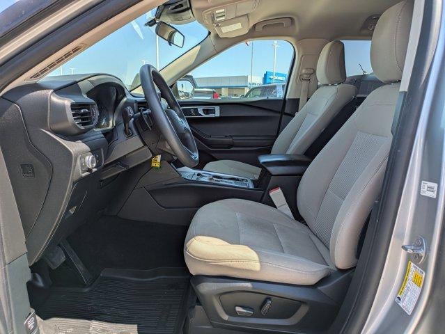 2020 Ford Explorer Base