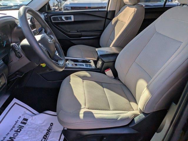 2021 Ford Explorer Base