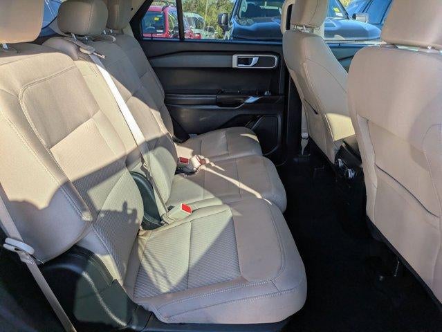 2021 Ford Explorer Base