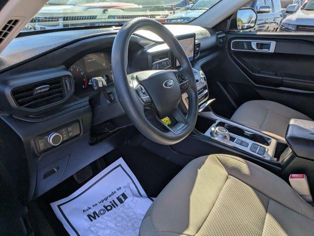 2021 Ford Explorer Base