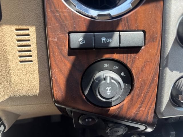 2016 Ford F-250 LARIAT
