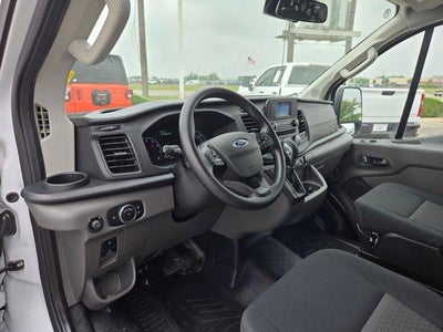 2025 Ford Transit Cargo Van Base