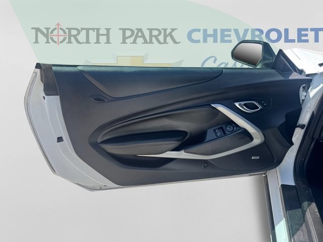 2016 Chevrolet Camaro 1LT