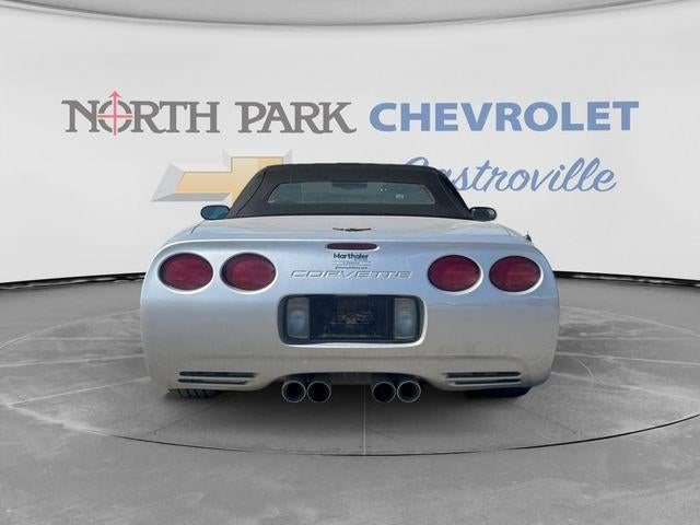 2002 Chevrolet Corvette Base