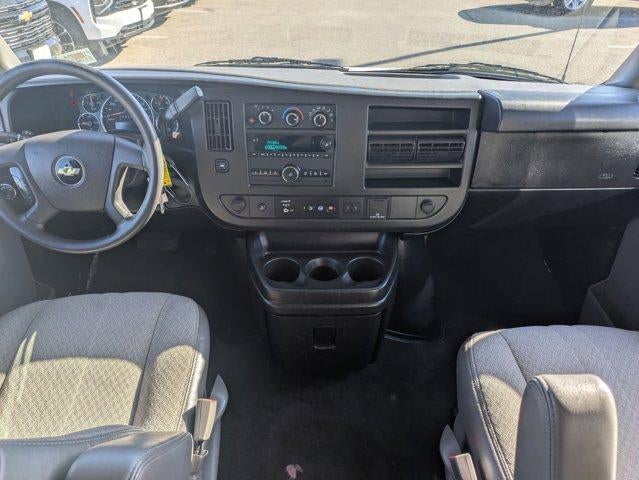 2020 Chevrolet Express Passenger 3500 1LT