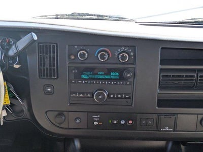 2020 Chevrolet Express Passenger 3500 1LT