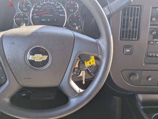 2020 Chevrolet Express Passenger 3500 1LT