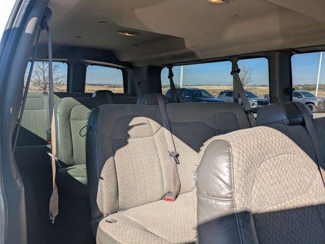 2020 Chevrolet Express Passenger 3500 1LT
