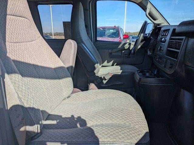 2020 Chevrolet Express Passenger 3500 1LT