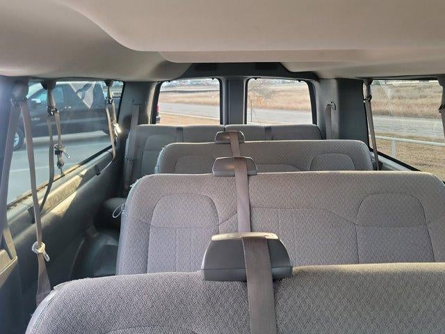 2020 Chevrolet Express Passenger 3500 1LT