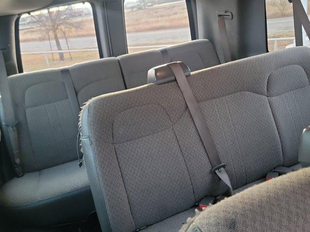2020 Chevrolet Express Passenger 3500 1LT
