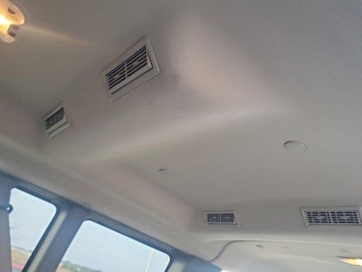 2020 Chevrolet Express Passenger 3500 1LT