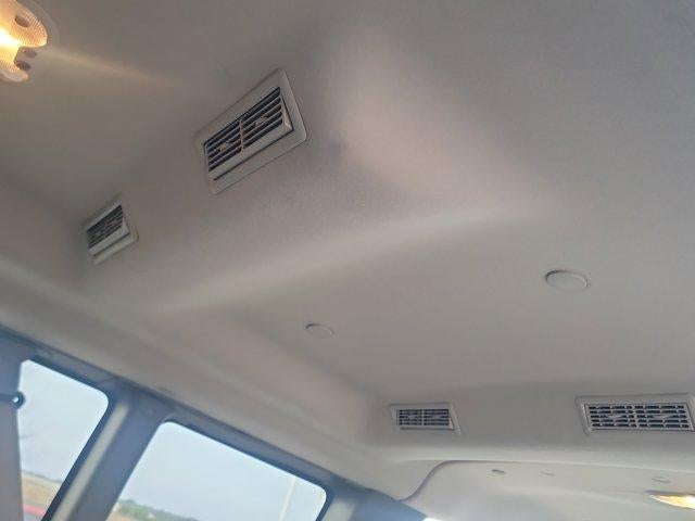 2020 Chevrolet Express Passenger 3500 1LT