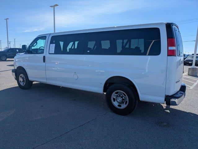2020 Chevrolet Express Passenger 3500 1LT