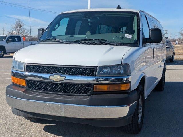 2020 Chevrolet Express Passenger 3500 1LT
