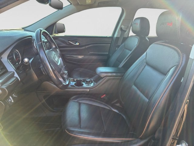 2021 GMC Acadia AT4