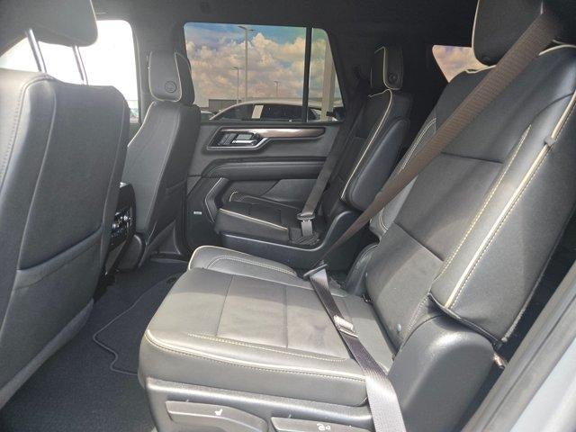 2025 GMC Yukon Elevation