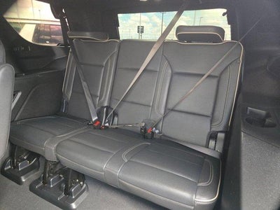 2025 GMC Yukon Elevation