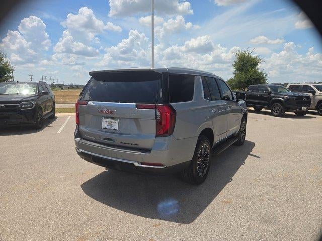 2025 GMC Yukon Elevation