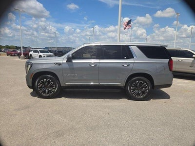 2025 GMC Yukon Elevation