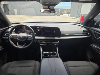 2024 Chevrolet Traverse LS