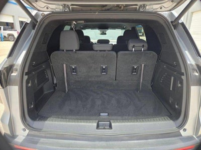 2024 Chevrolet Traverse LS