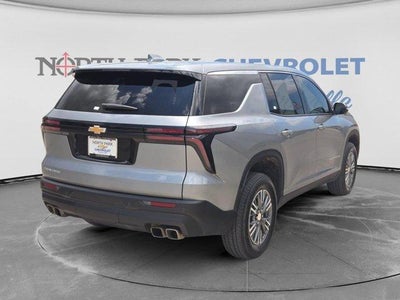 2024 Chevrolet Traverse LS