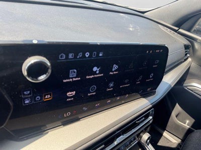 2024 Chevrolet Traverse LS