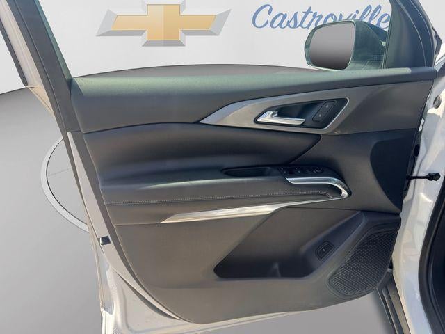 2024 Chevrolet Traverse LS