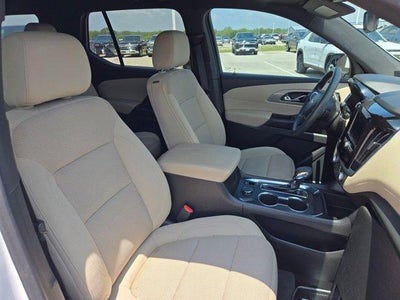 2023 Chevrolet Traverse LS