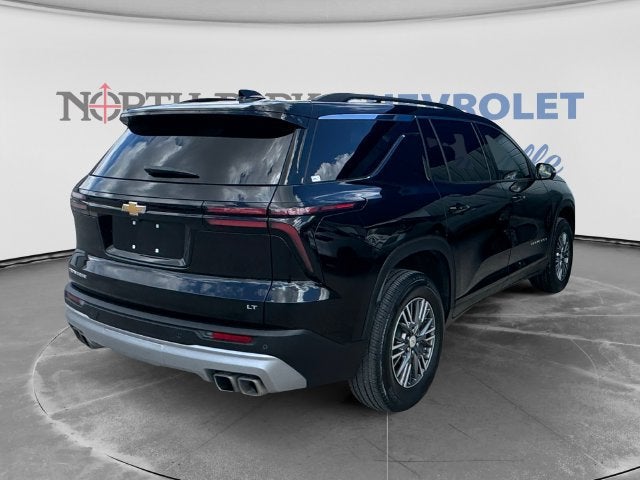 2024 Chevrolet Traverse LT