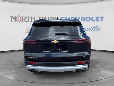 2024 Chevrolet Traverse LT